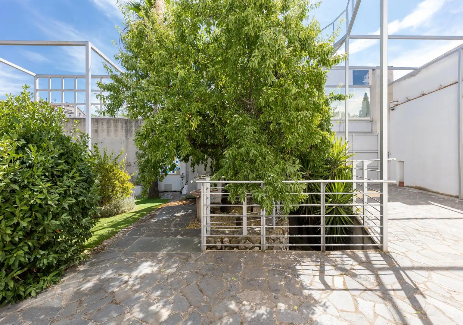 Garden of Houses for sale in Granada