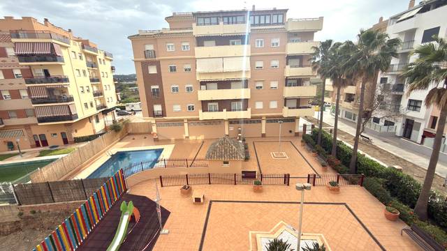 Piso en Venta en Camino Viejo de Málaga