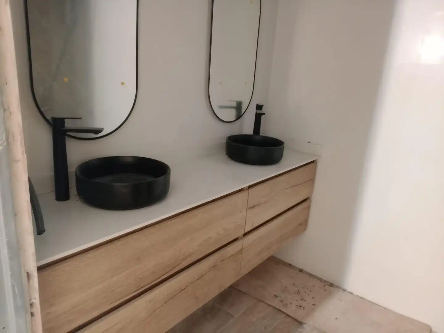 Bany de Pis en venda en Vilafranca del Penedès amb Parquet, Terrassa i Balcó