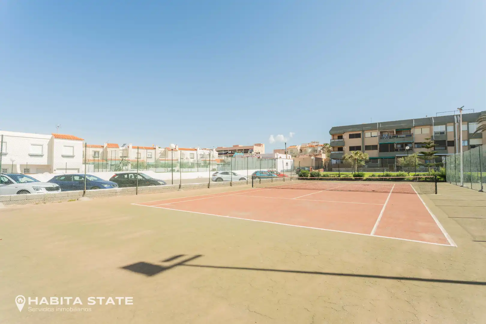 Vista exterior de Apartamento en venta en Almería con Aire acondicionado, Calefacción y Terraza