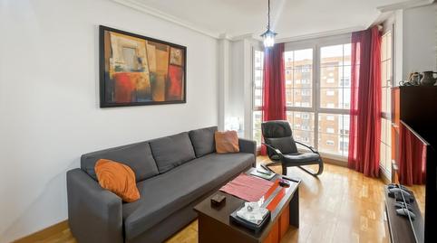 Foto 2 de Piso en venta en Del Cerro Milano, Ensanche de Vallecas - La Gavia, Madrid