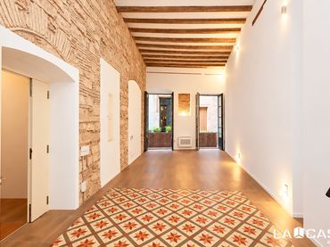 Duplex con balcone in vendita a Ciutat Vella