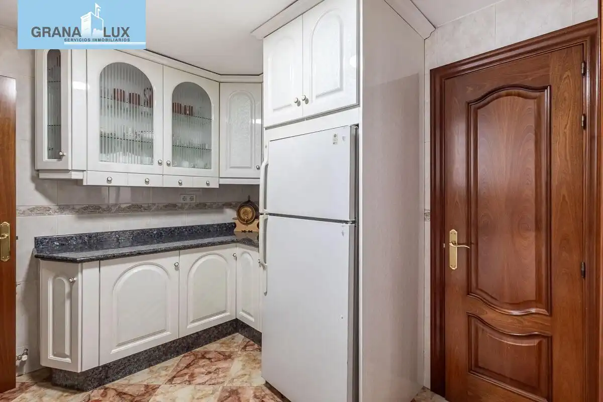 Piso con terraza en venta en Avenida de Madrid, imagen 17