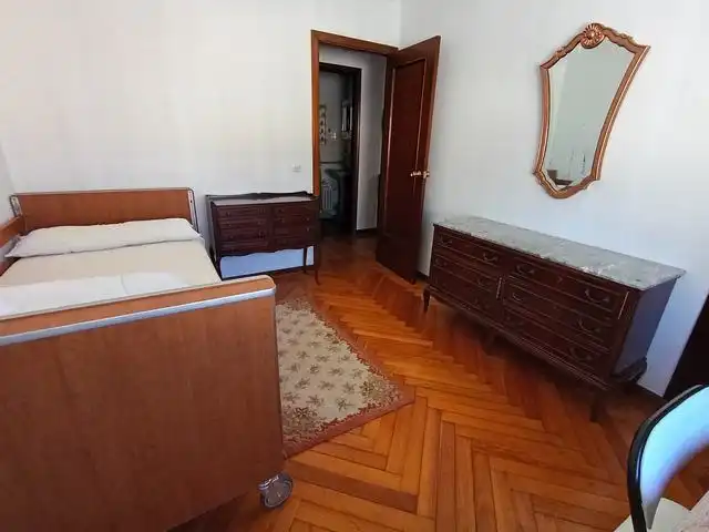 Flat for rent in Rúa de Santo Domingo de la Calzada, Ensanche - Sar