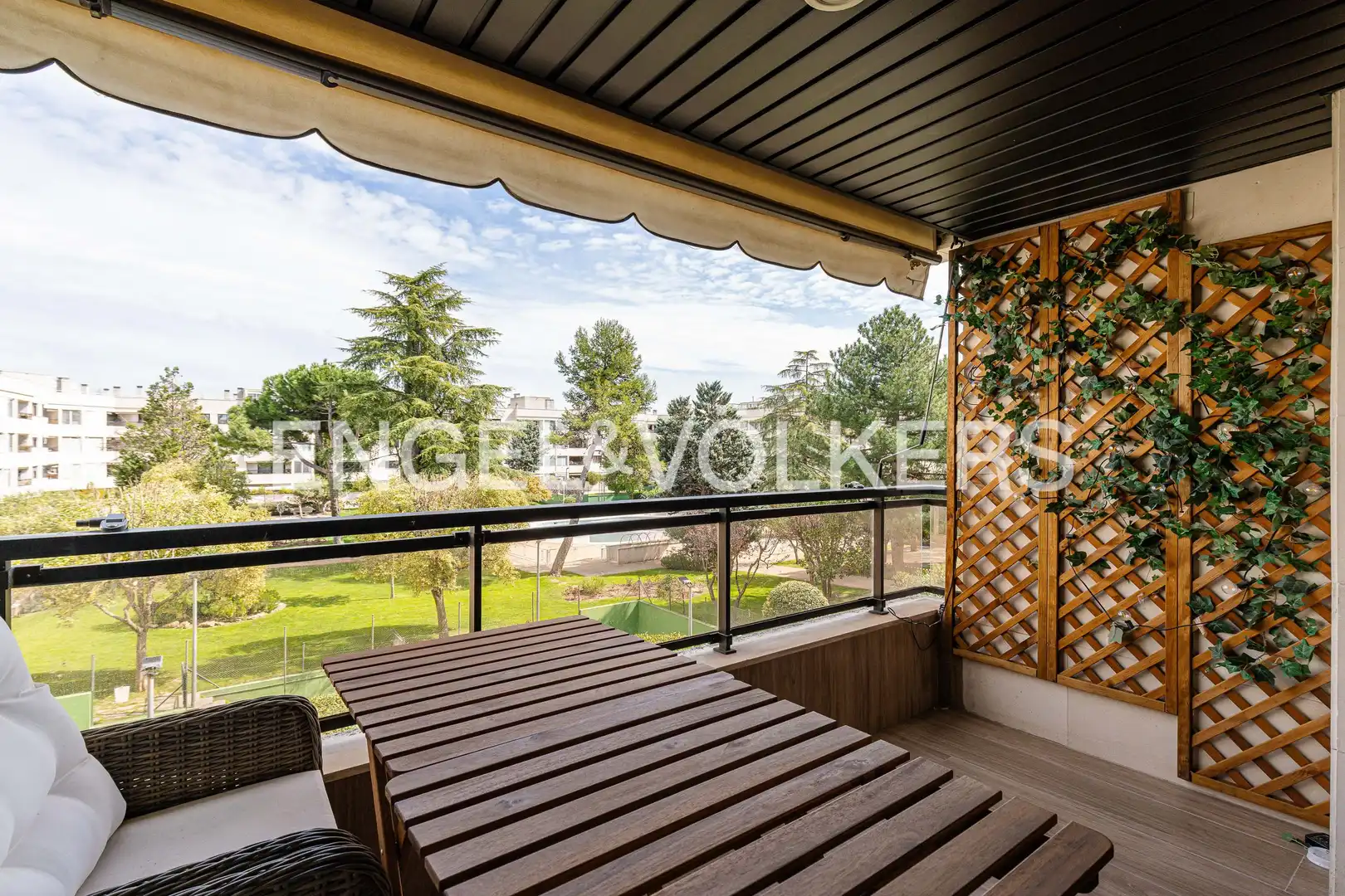 Terraza de Piso de alquiler en Pozuelo de Alarcón con Aire acondicionado, Calefacción y Terraza