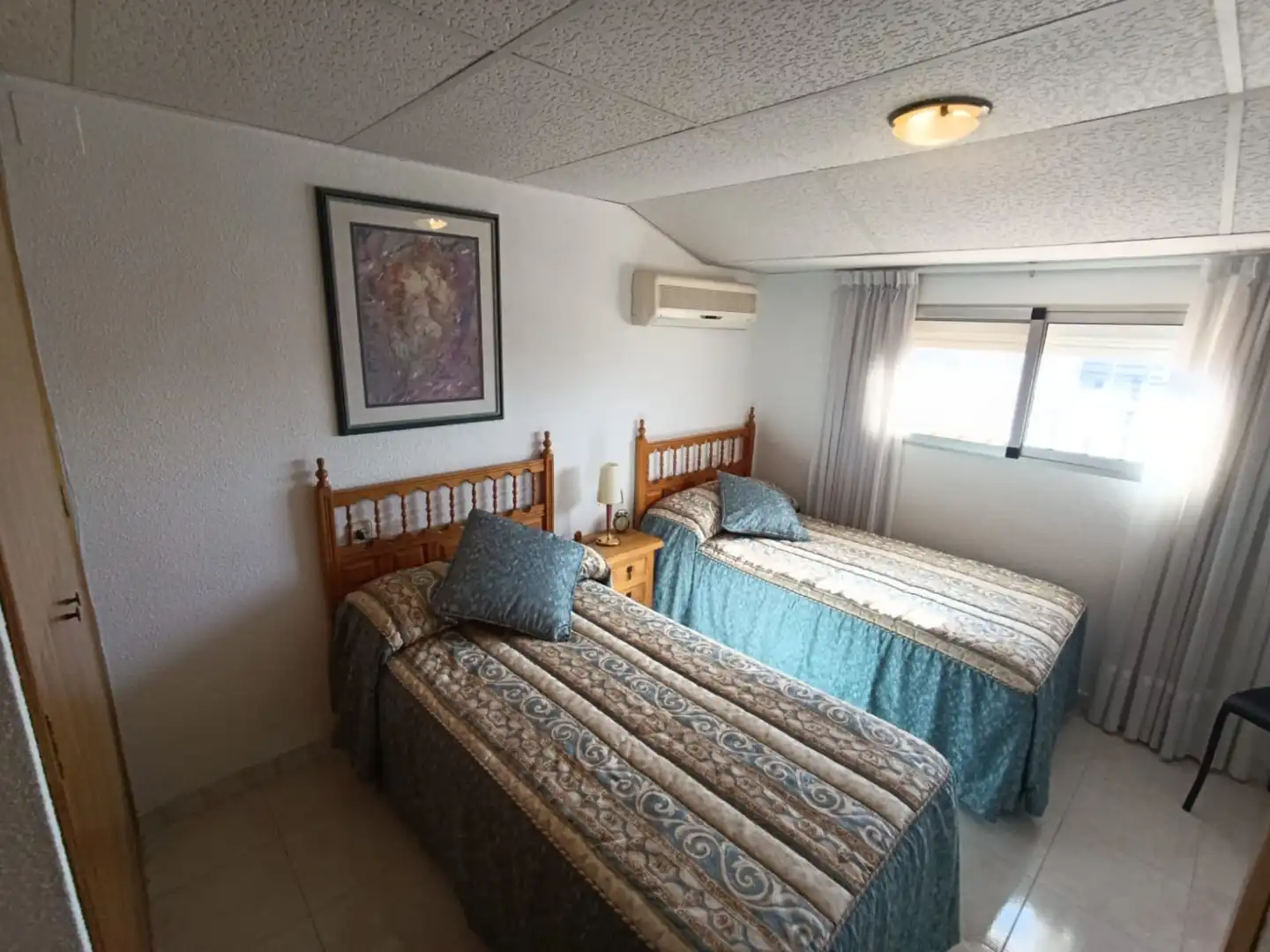 Dormitori de Dúplex en venda en Villajoyosa / La Vila Joiosa amb Balcó, Alarma i Piscina comunitària