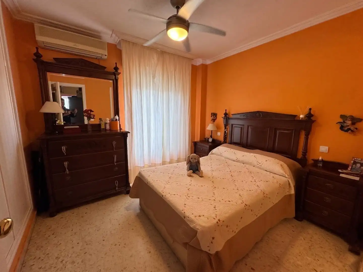 Casa adosada en venta en Tomares, Sevilla