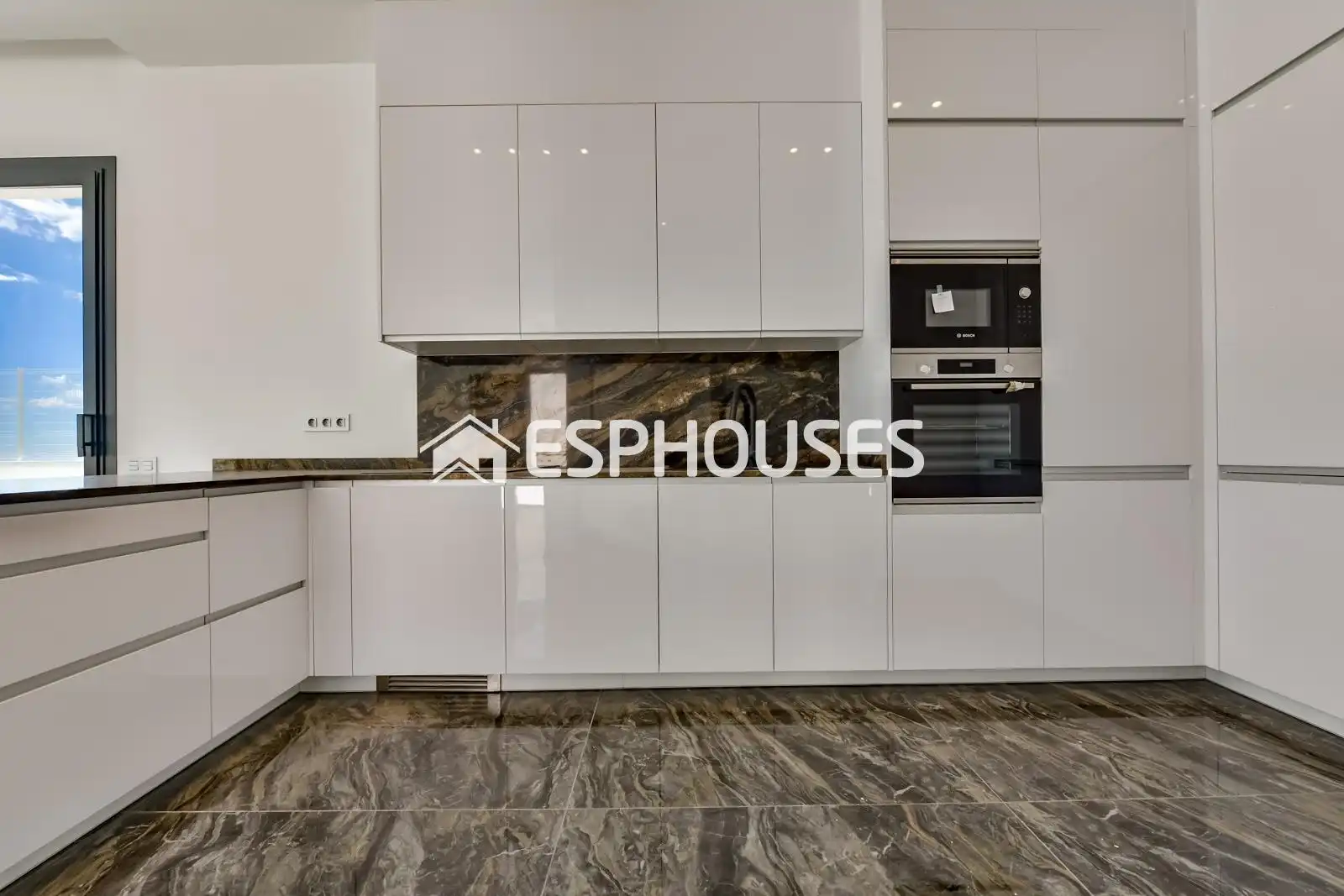 Cocina de Casa o chalet en venta en Finestrat con Aire acondicionado, Terraza y Trastero