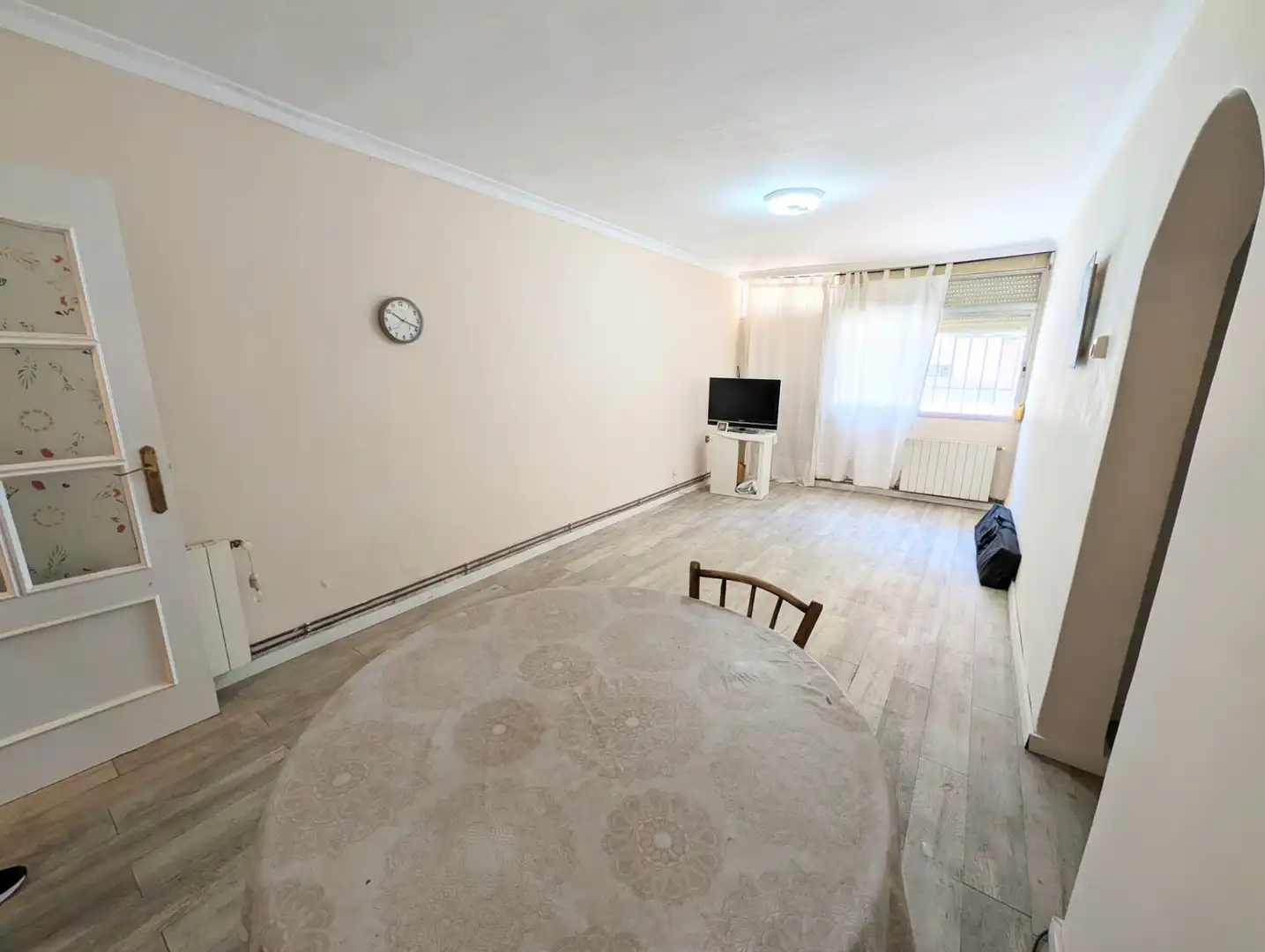 Living room of Ground floor for sale in Badalona  with Heating, Parquet flooring and Alarm