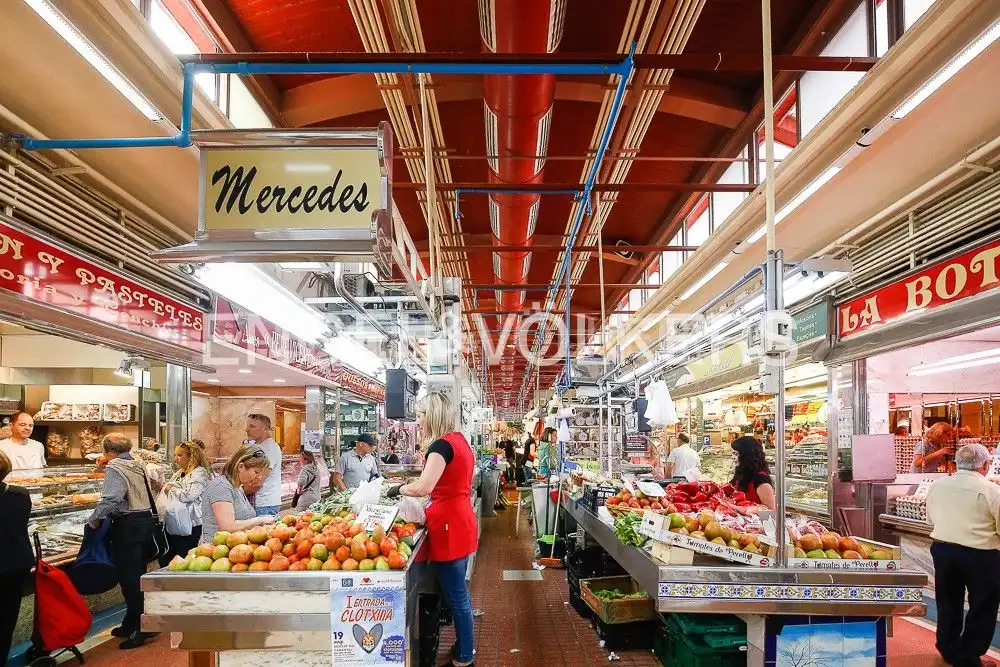 Wohnungen zum Verkauf in Valencia mit Klimaanlage, Heizung und Terrasse