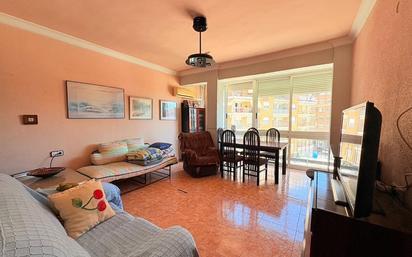 Flat for sale in Canals