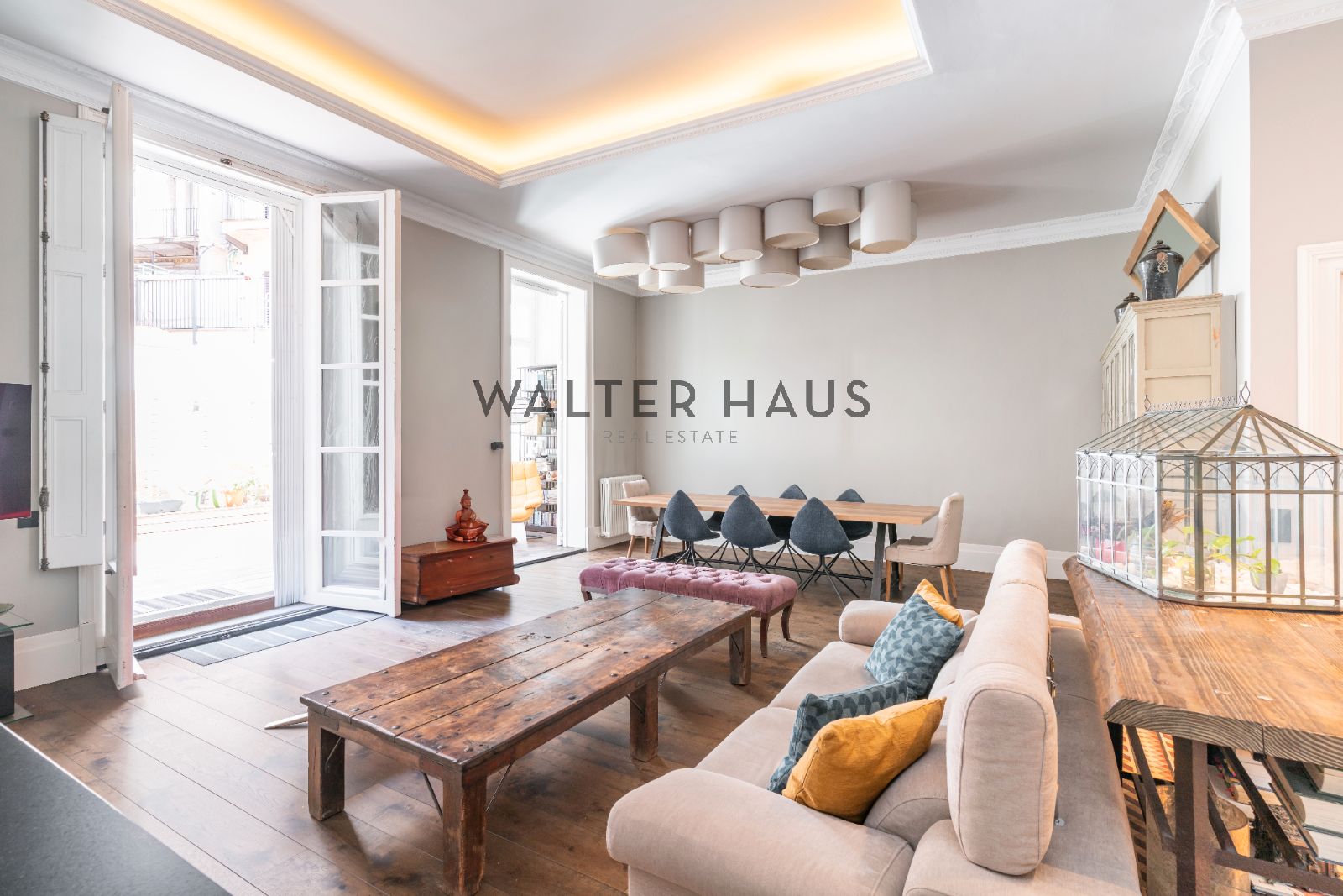 Living room of Flat for sale in  Barcelona Capital  with Air Conditioner, Heating and Terrace
