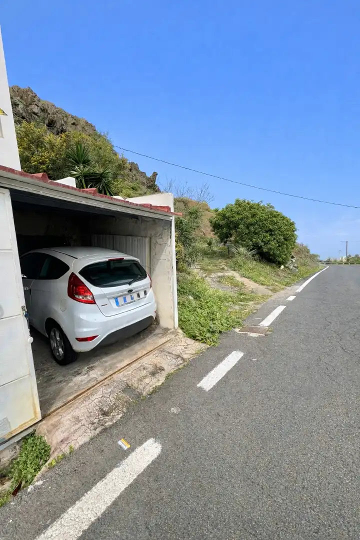 Parking of Detached homes for sale in Moya (Las Palmas)  with Terrace and Storage room