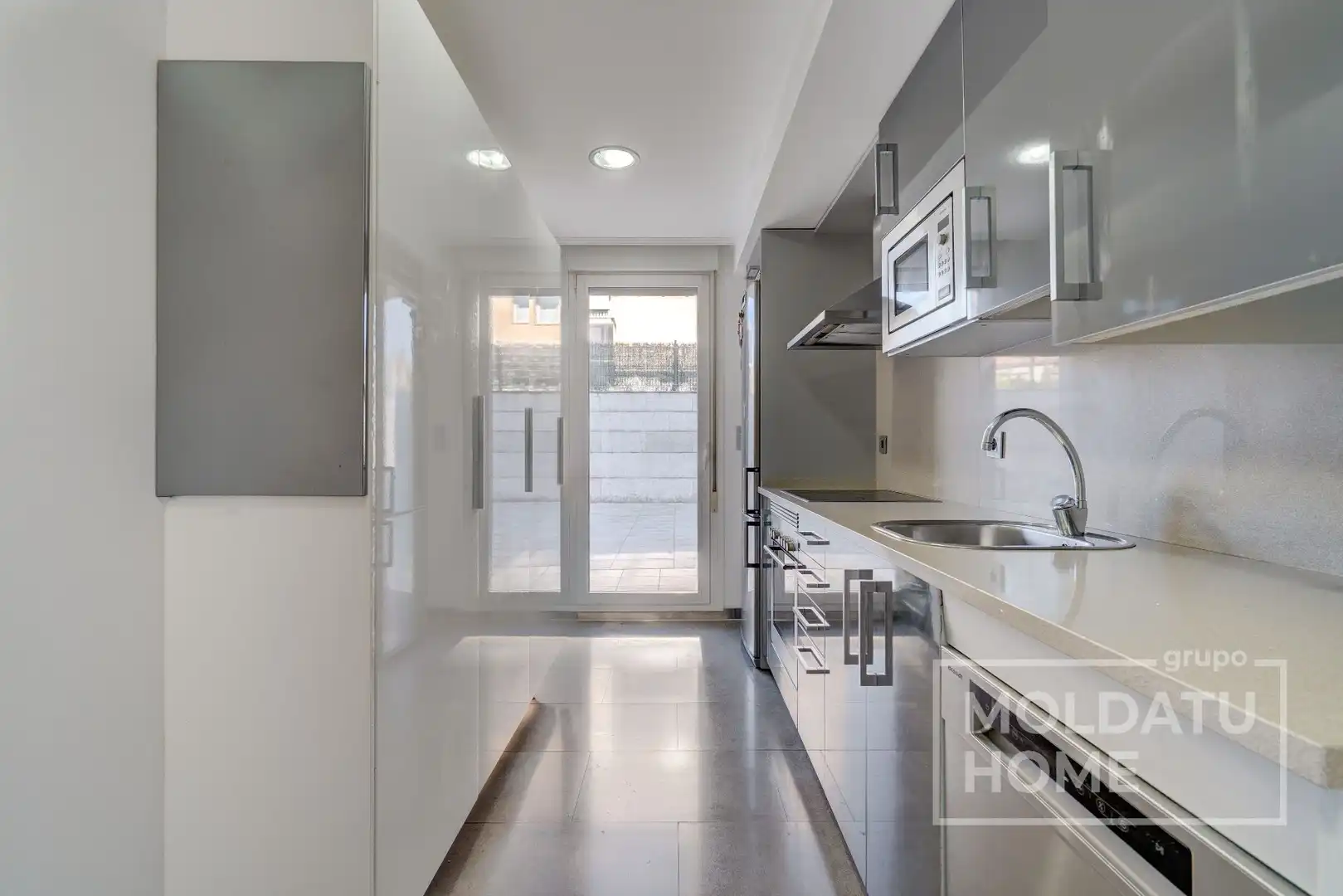 Duplex with lift for sale in Indalecio Prieto, imagen 15