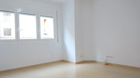 Foto 2 de Pis de lloguer a Carrer de Vallvidrera, Lloreda, Barcelona