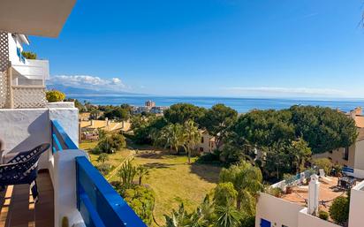 Vista exterior de Apartament en venda en Manilva amb Aire condicionat, Calefacció i Terrassa