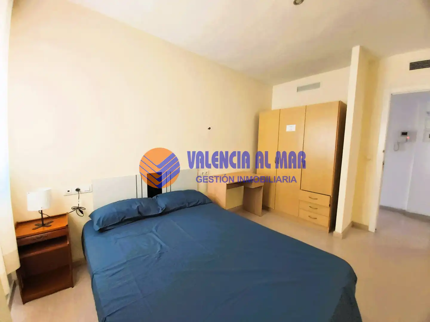 Schlafzimmer von Dachboden zum Verkauf in Valencia mit Klimaanlage, Heizung und Parkett