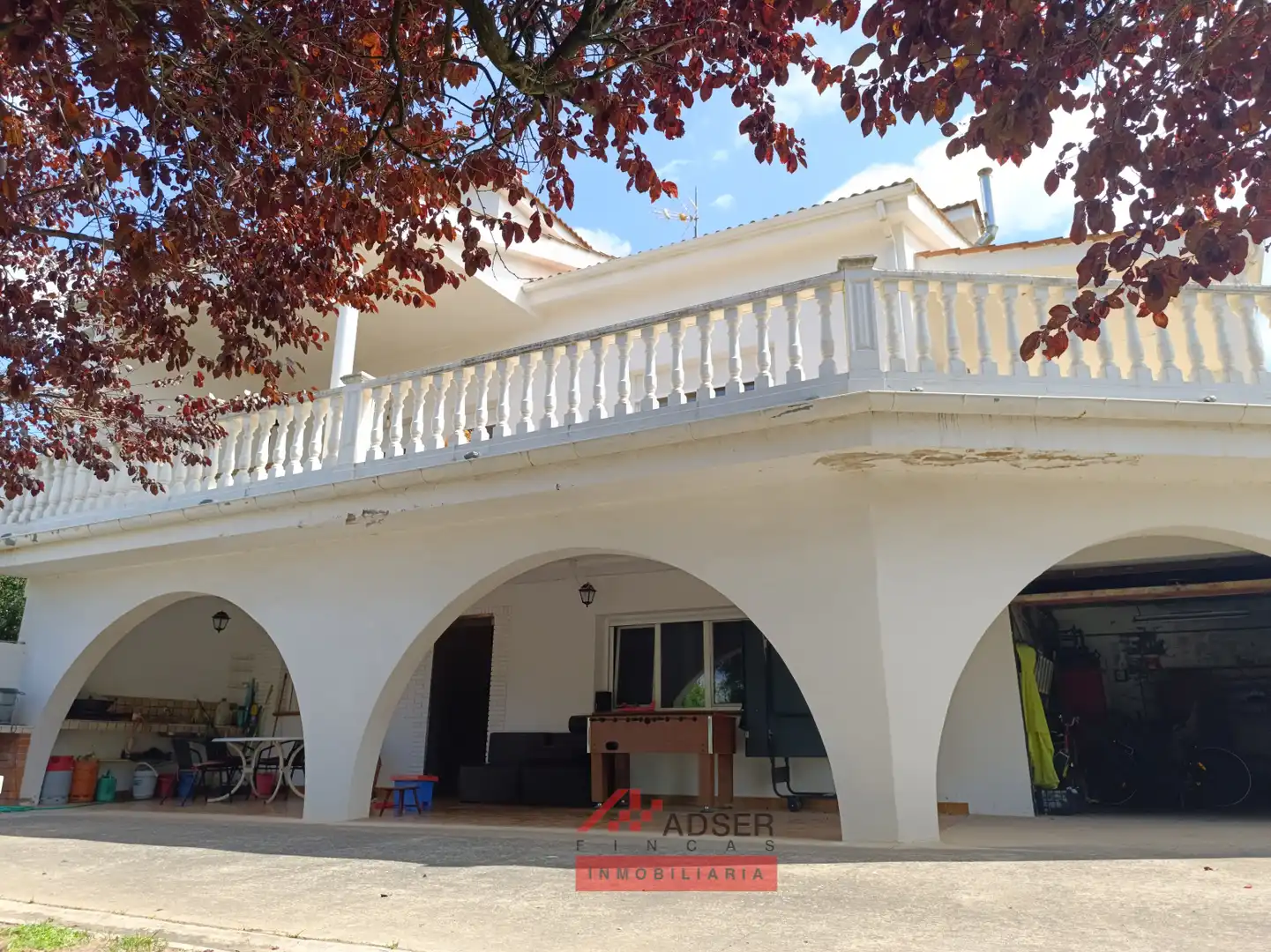 Vista exterior de Casa o chalet en venta en Albelda de Iregua con Jardín privado, Terraza y Trastero