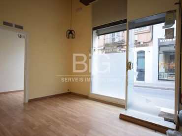 Locale commerciale in affitto a Centre