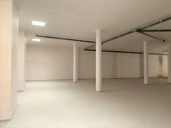 Locale commerciale in vendita a C/ Doctor Castoviejo, imagen 13