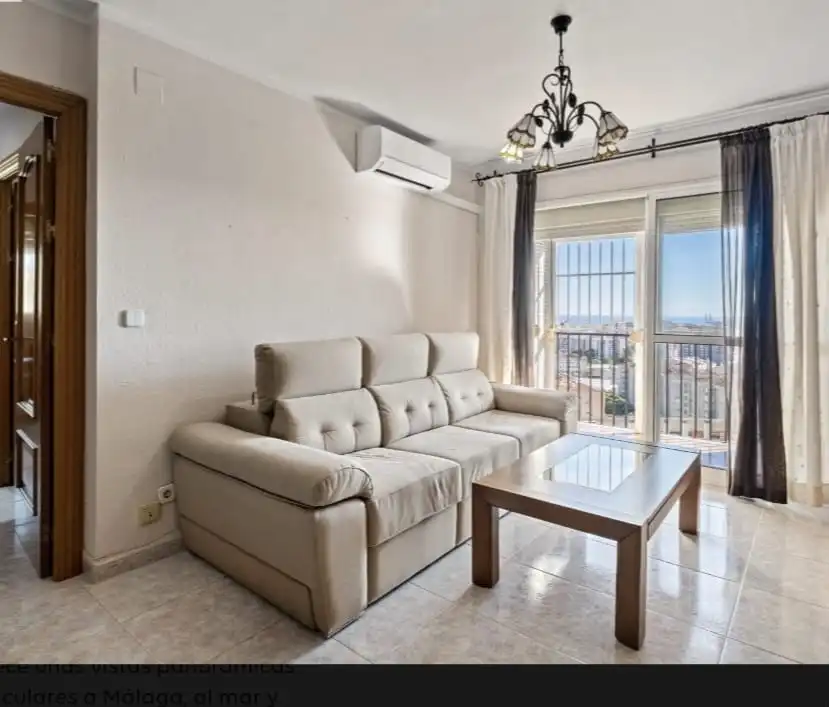 Sala de estar de Piso en venta en Málaga con Aire acondicionado, Terraza y Amueblado