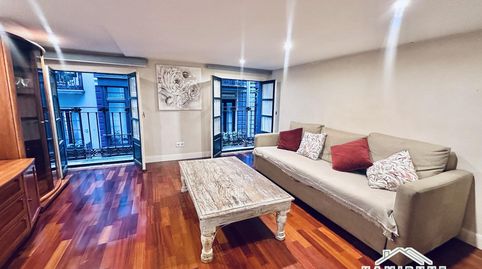 Foto 2 de Piso en venta en Carniceria Vieja, Casco Viejo, Bilbao
