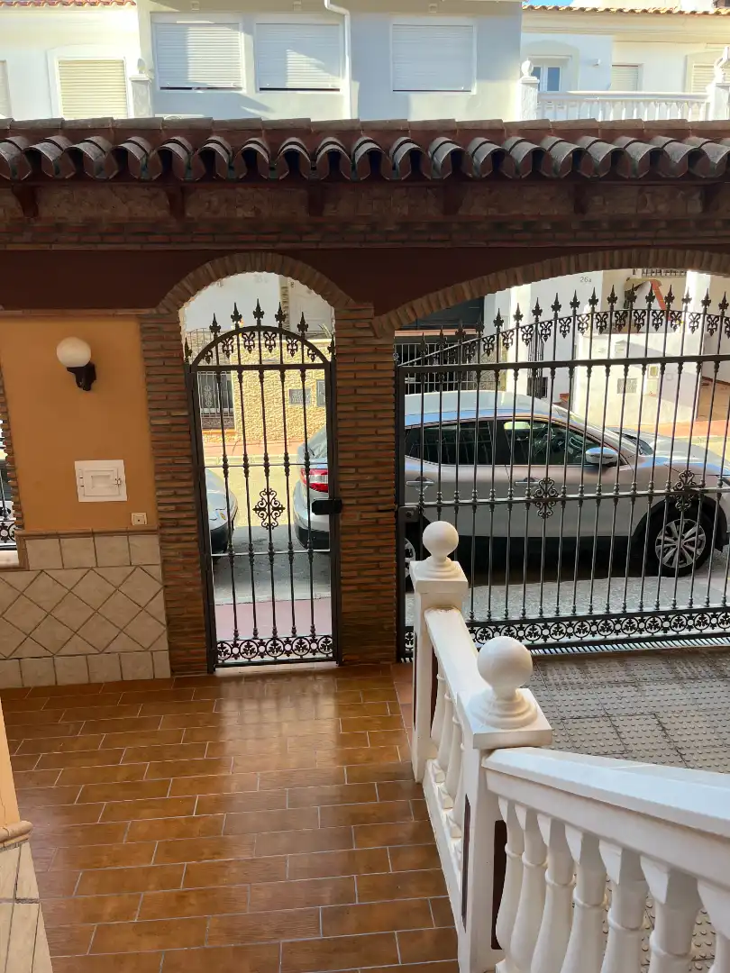 Casa adosada en venta en Cártama con Amueblado