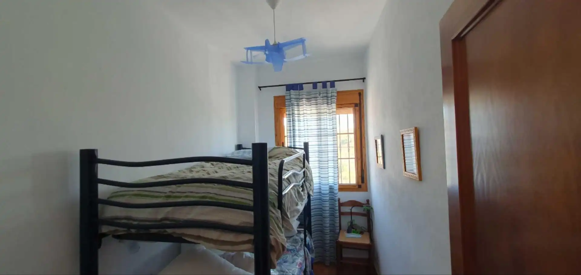 Dormitori de Finca rústica en venda en Málaga amb Aire condicionat, Calefacció i Jardí privat