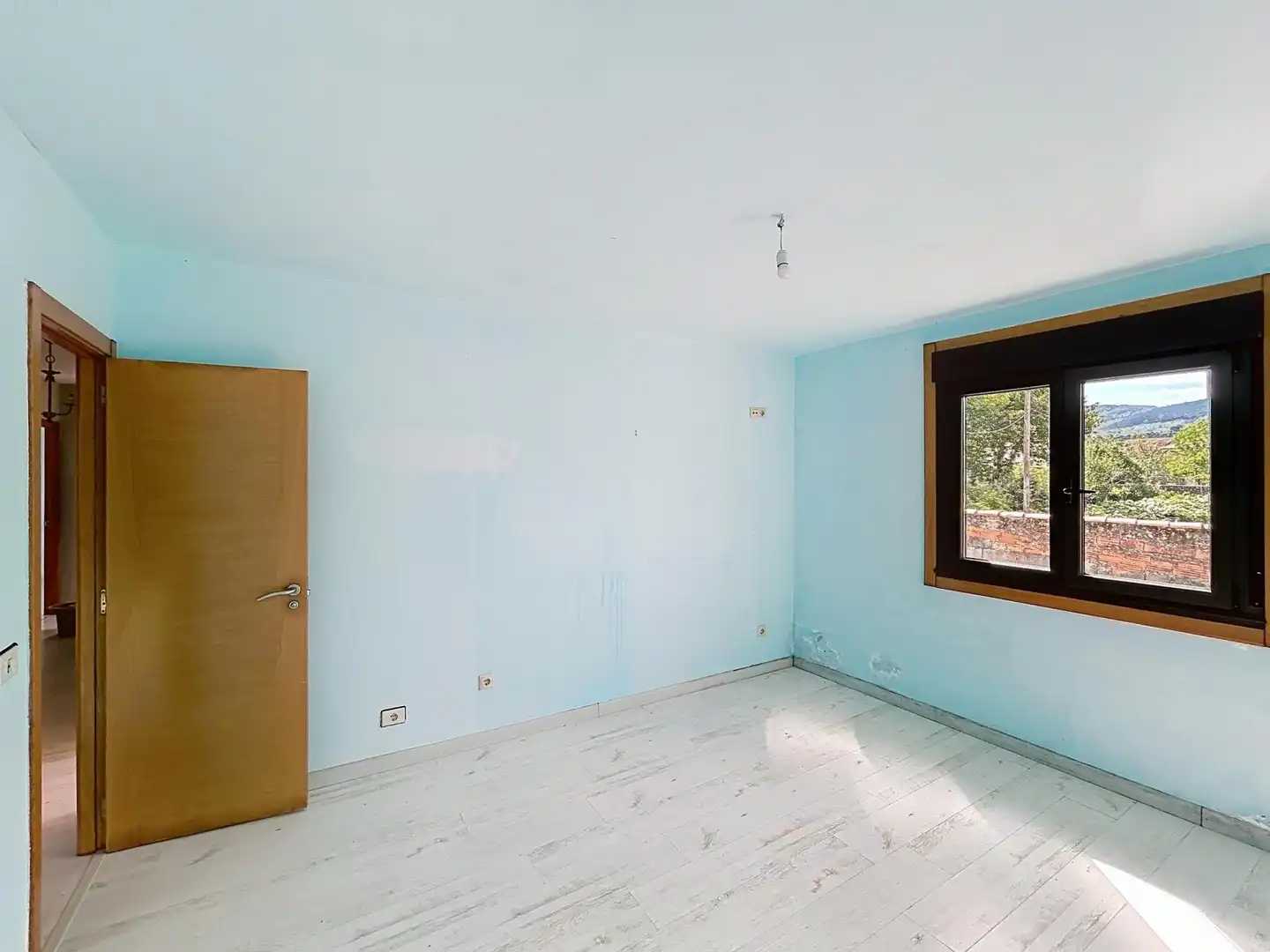 Habitación de Casa o chalet en venta en Valga con Calefacción y Terraza