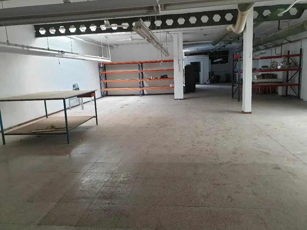 Locale commerciale in vendita a Las Trescientas - San Francisco - Ciudad Vergel, imagen 8