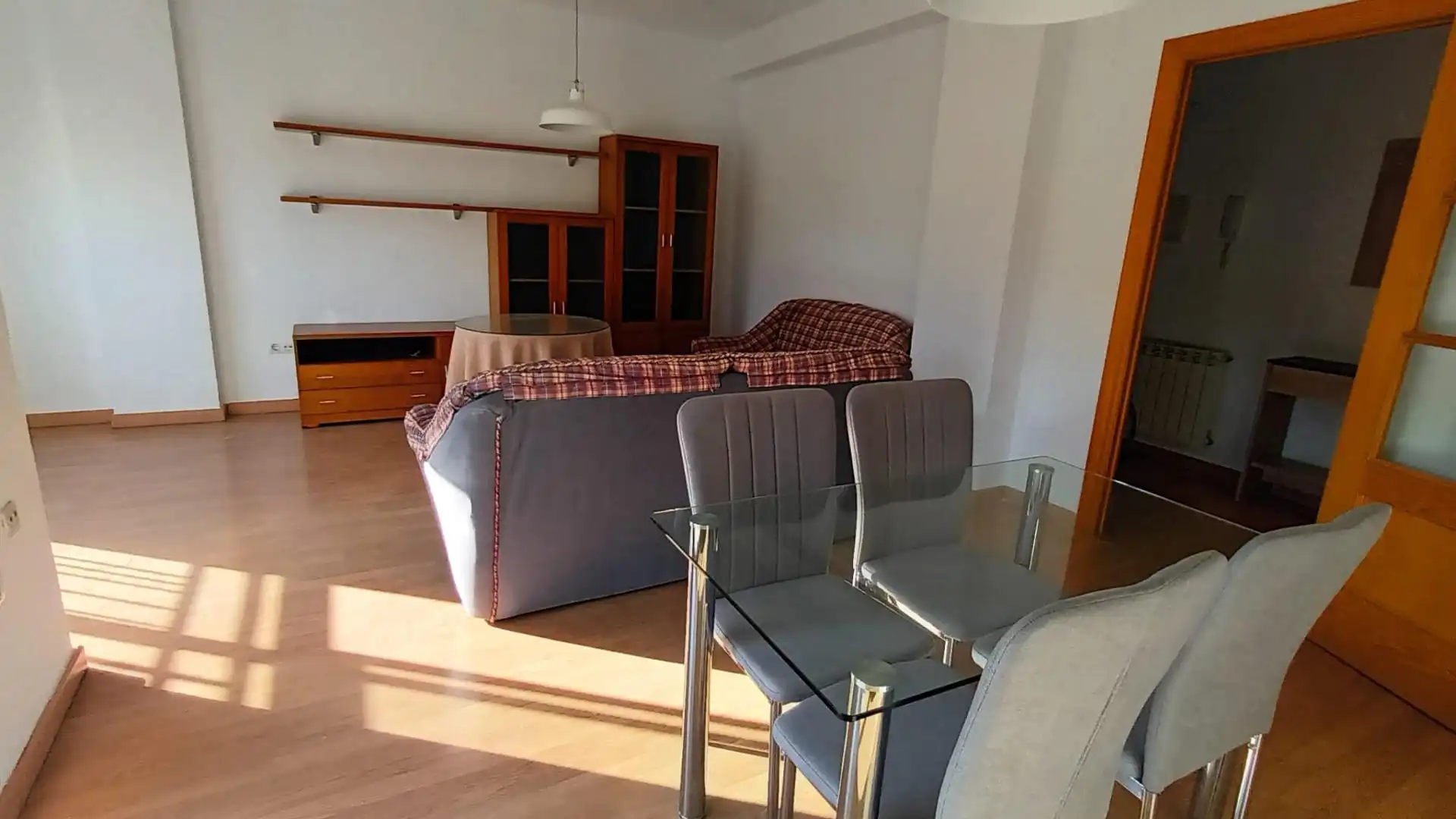Sala de estar de Piso de alquiler en Granada con Aire acondicionado, Calefacción y Amueblado