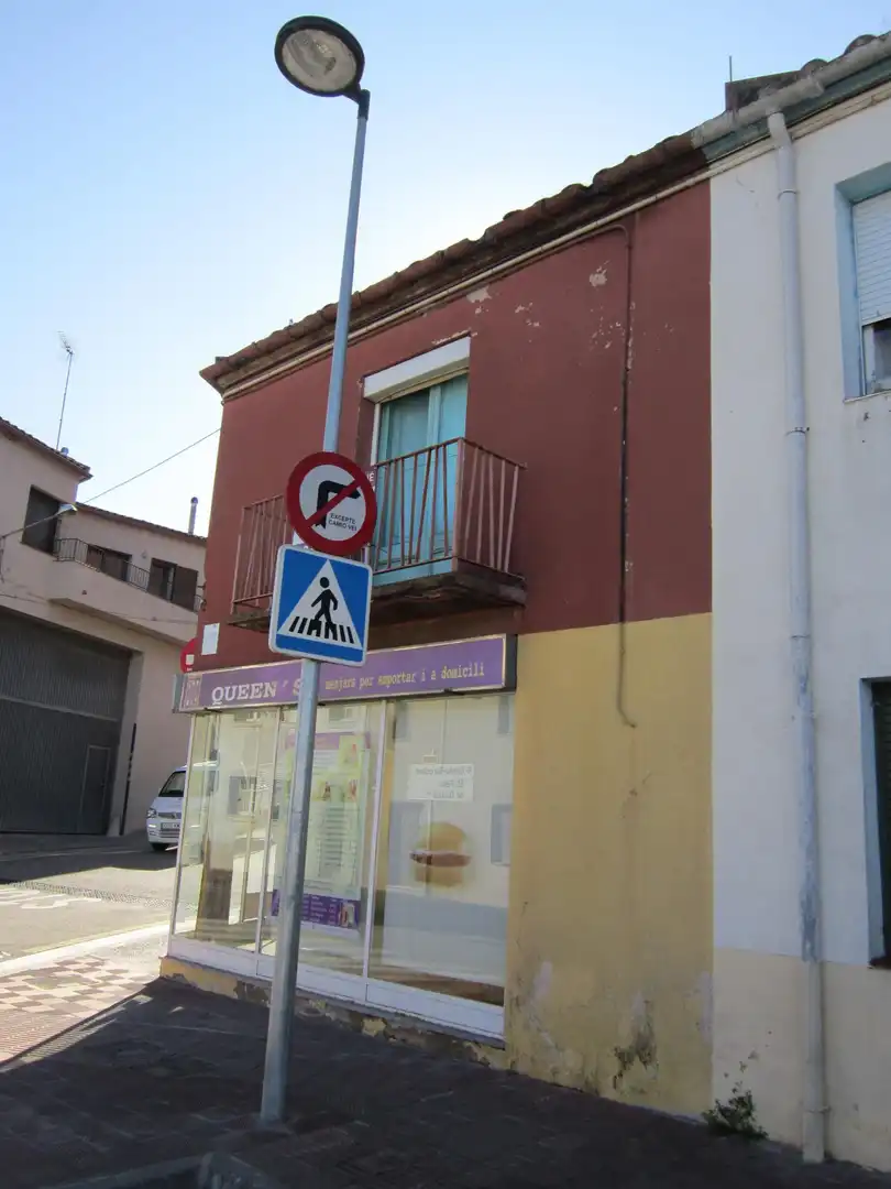Parking of Buildings for sale in Llagostera