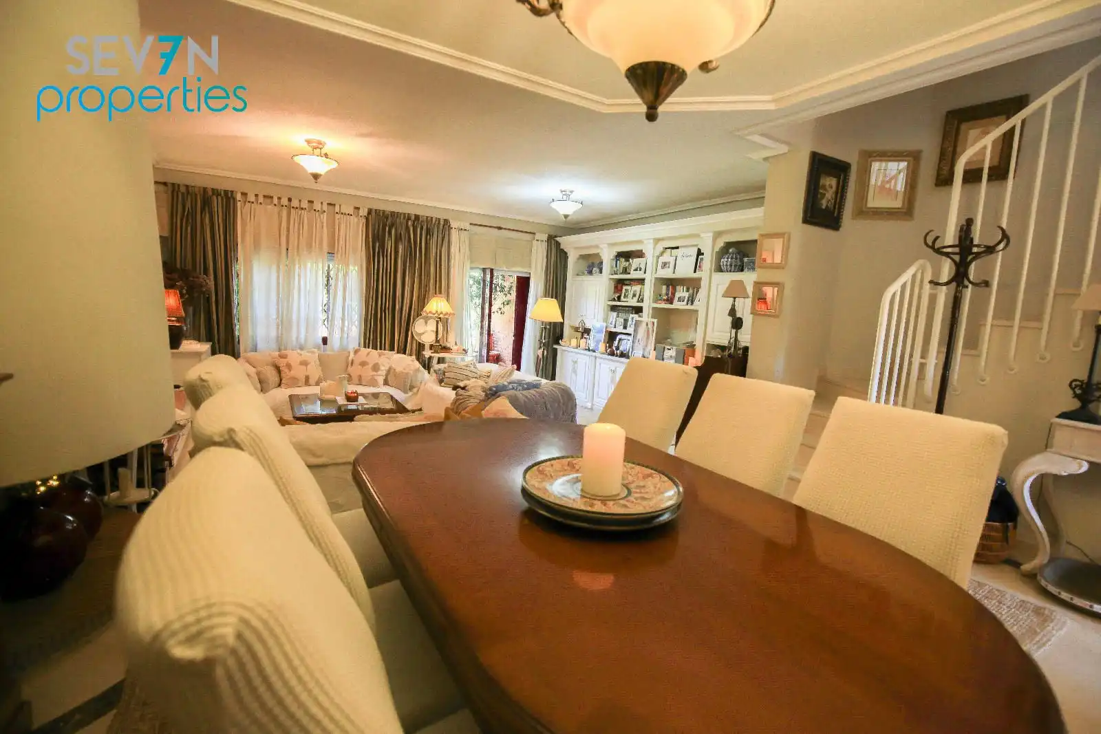 Comedor de Casa adosada en venta en Alicante / Alacant con Aire acondicionado, Calefacción y Piscina