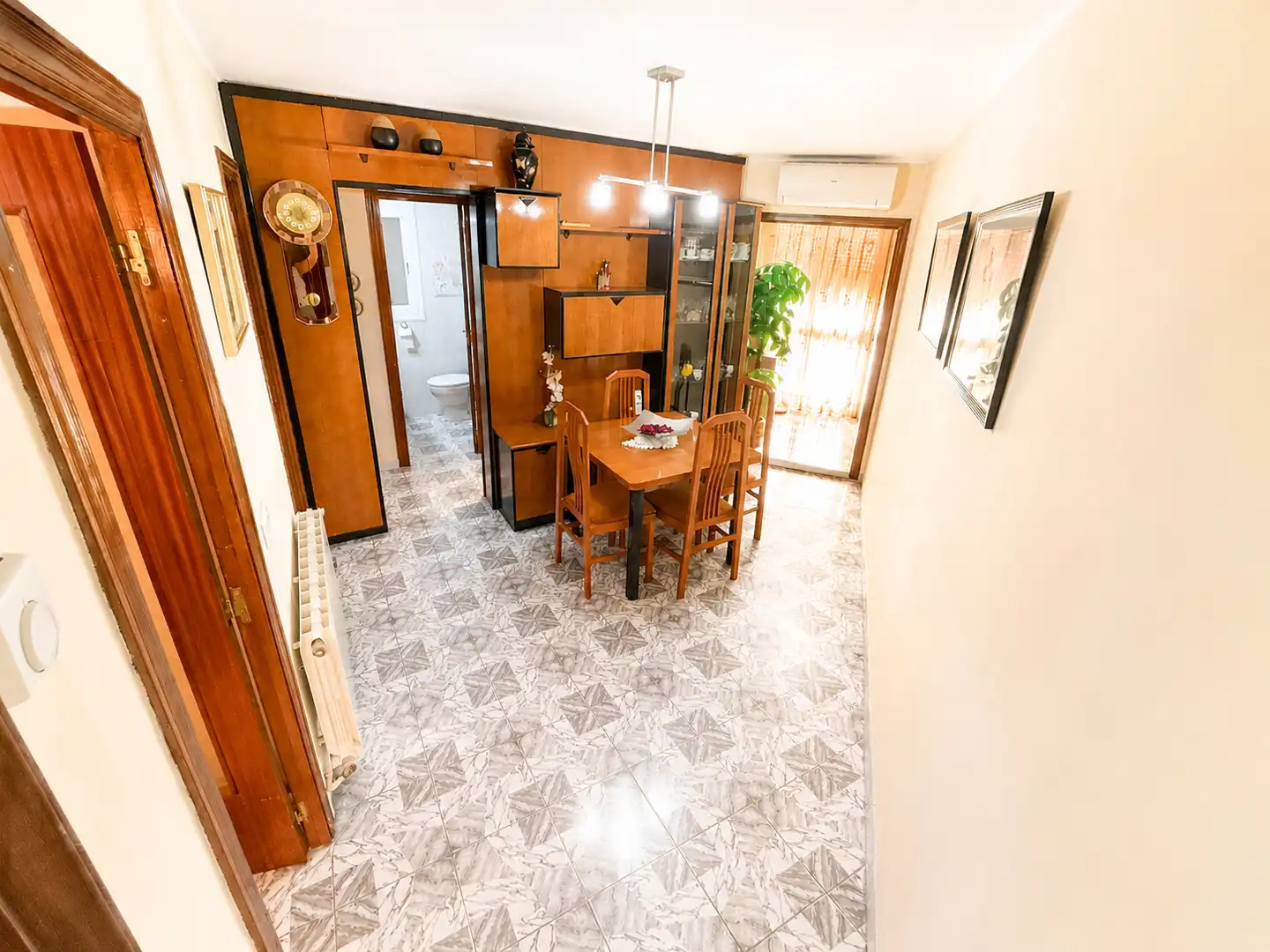 Comedor de Piso en venta en Santa Coloma de Gramenet con Aire acondicionado, Calefacción y Balcón