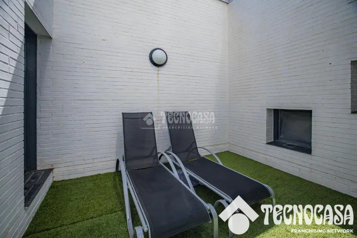 Terraza de Piso en venta en Viladecans con Terraza, Trastero y Amueblado