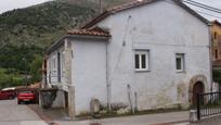 Vista exterior de Casa adosada en venda en Arredondo amb Traster