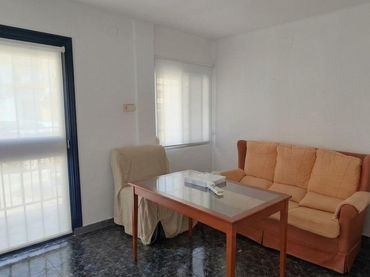 Piso con balcón en venta en La Paz
