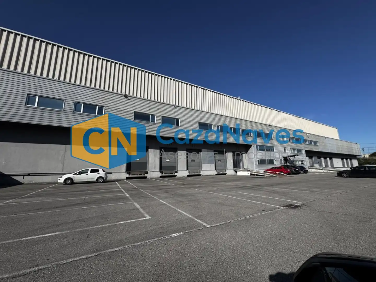 Industrial building to rent in Avenida de la Cañada 64, imagen 2