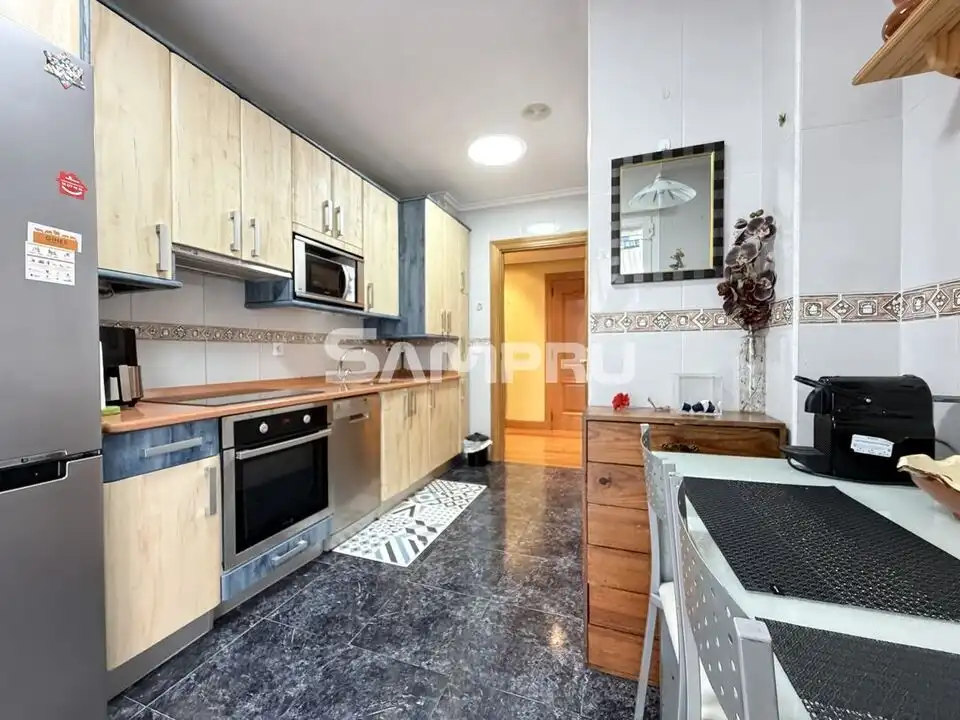 Küche von Wohnung zum Verkauf in Aramaio mit Heizung, Abstellraum und Balkon