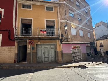 Maison avec balcon à vendre à Cehegín