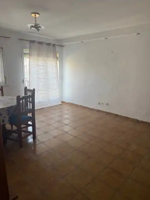 Comedor de Piso en venta en Tarragona con Amueblado y Balcón