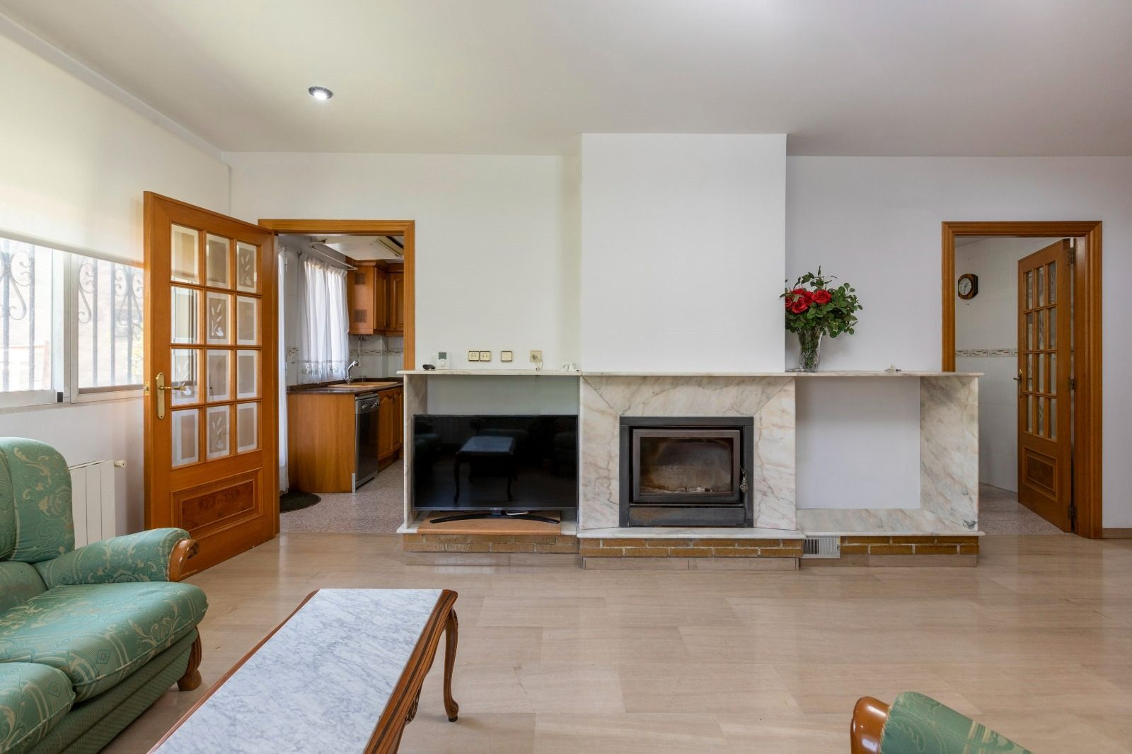 Sala d'estar de Casa o xalet en venda en  Valencia Capital amb Aire condicionat, Calefacció i Jardí privat