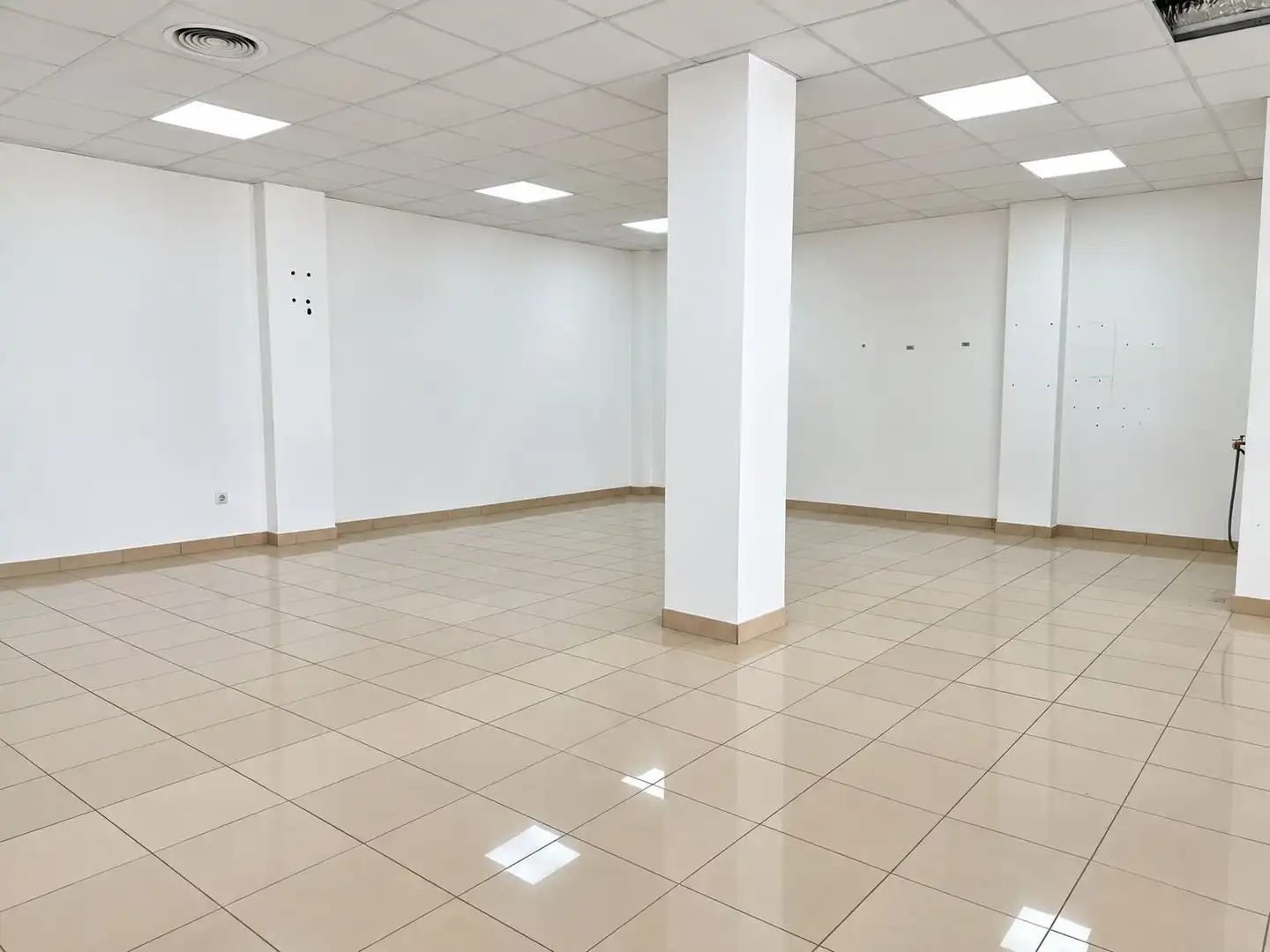 Local comercial de lloguer a Pedanías Este, imagen 9