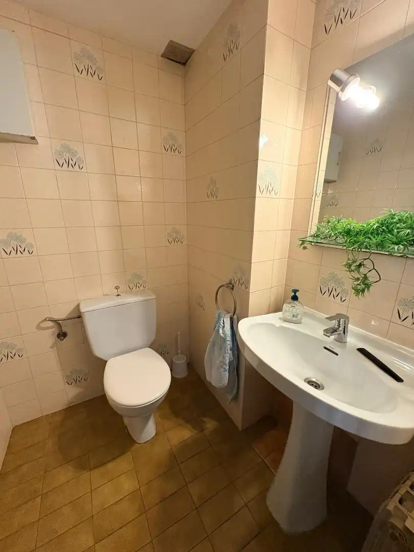 Baño de Piso en venta en Igualada con Calefacción, Terraza y Trastero