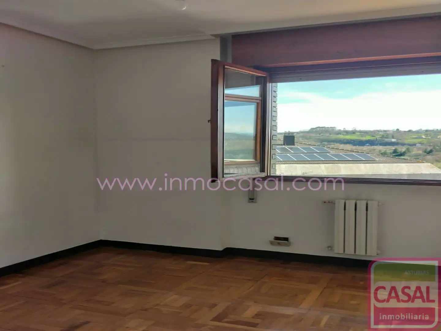 Bedroom of Flat for rent in Oviedo   with Heating, Terrace and Storage room