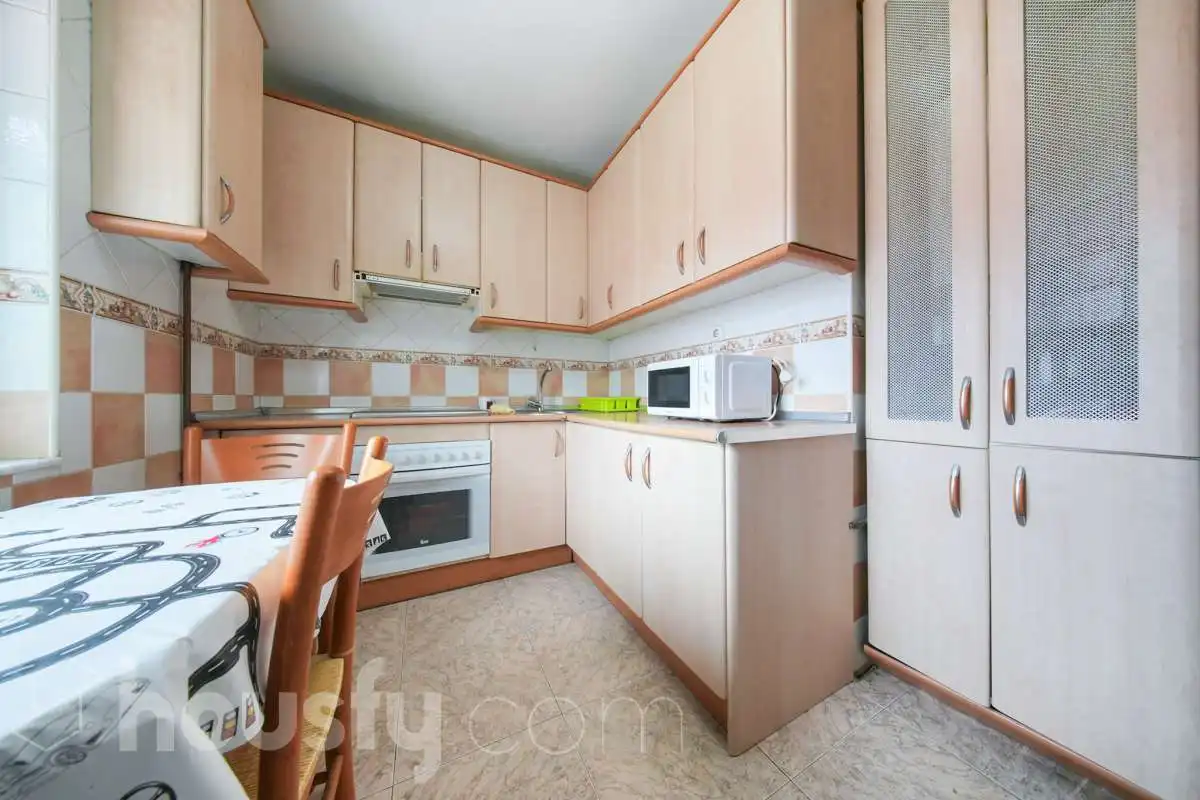 Piso con ascensor en venta en Calle la Chulapona ., imagen 15