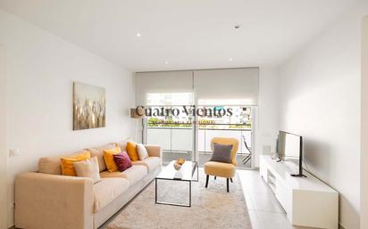 Living room of Flat to rent in  Barcelona Capital  with Air Conditioner, Heating and Terrace