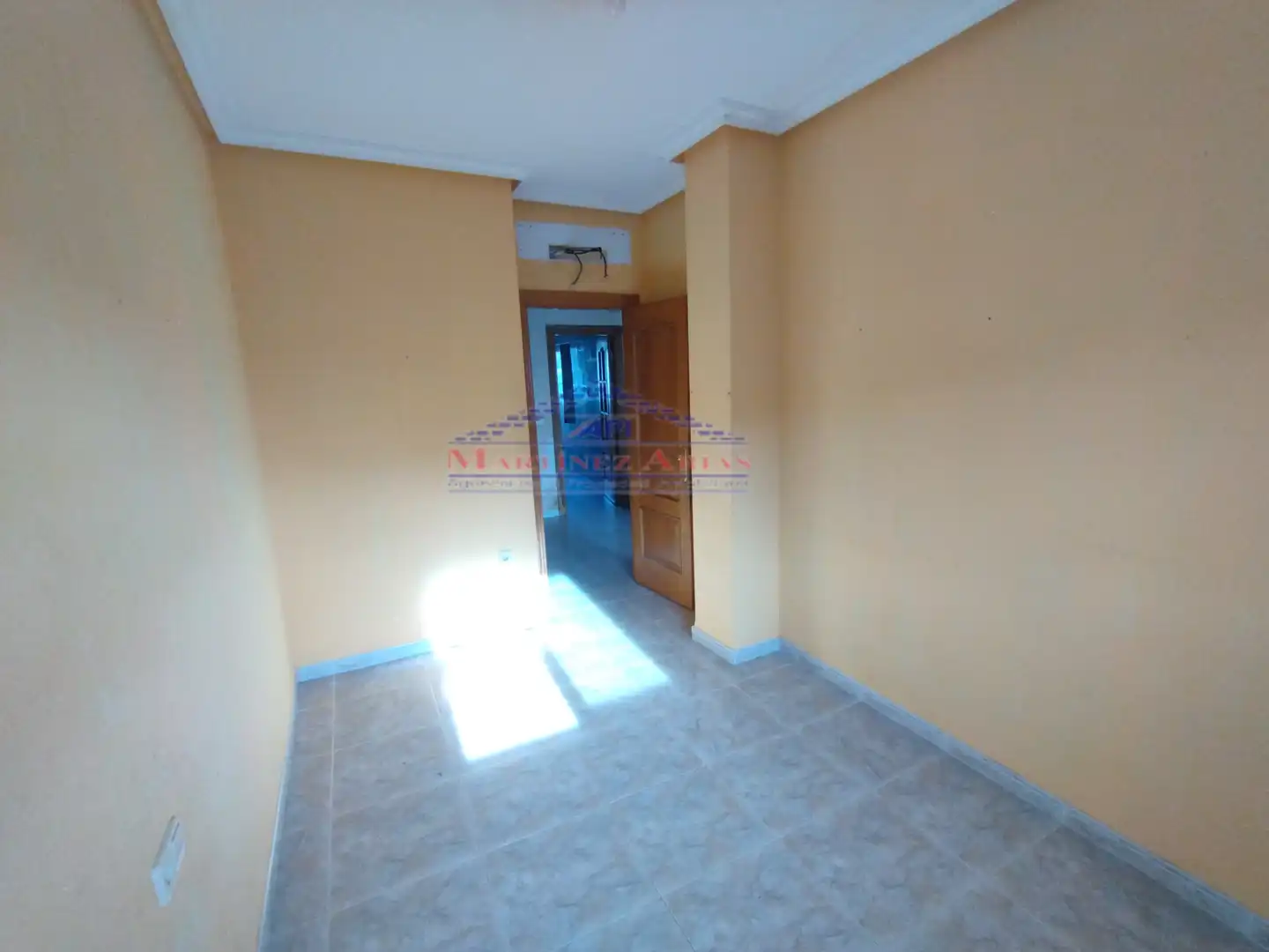 Piso en venta en Linares con Terraza y Balcón