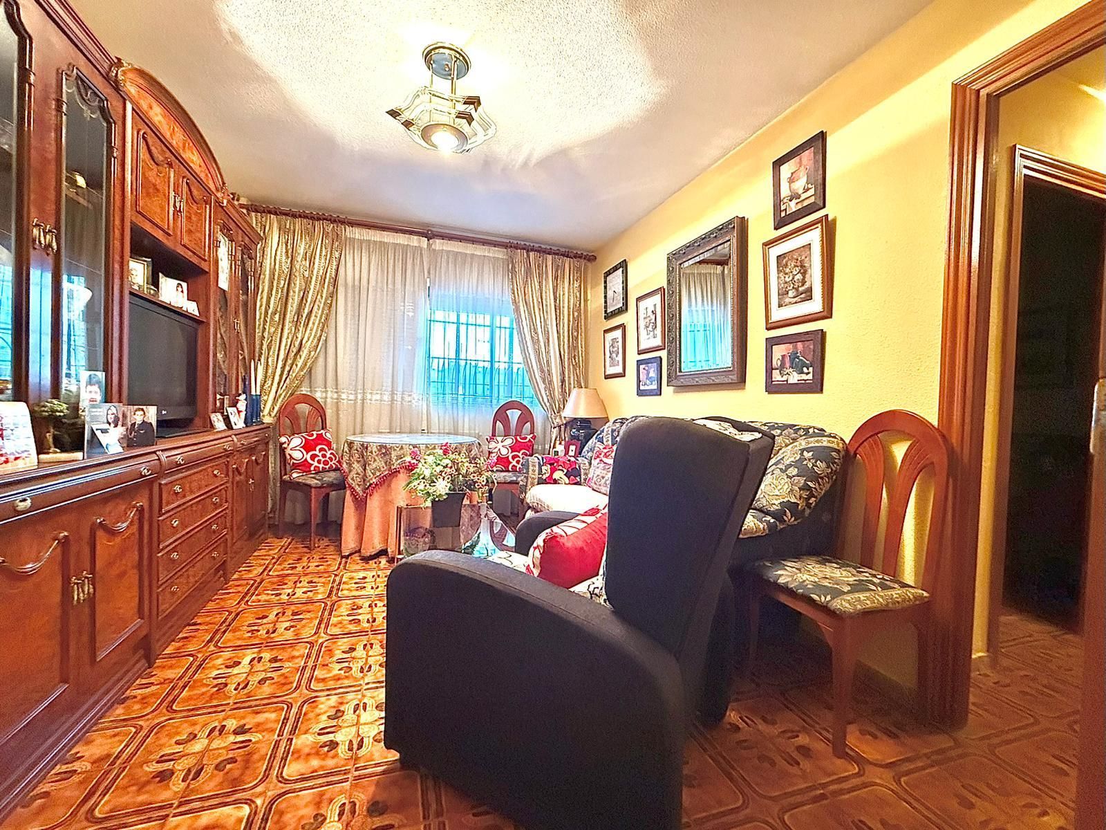 Living room of Flat for sale in Getafe  with Heating and Furnished