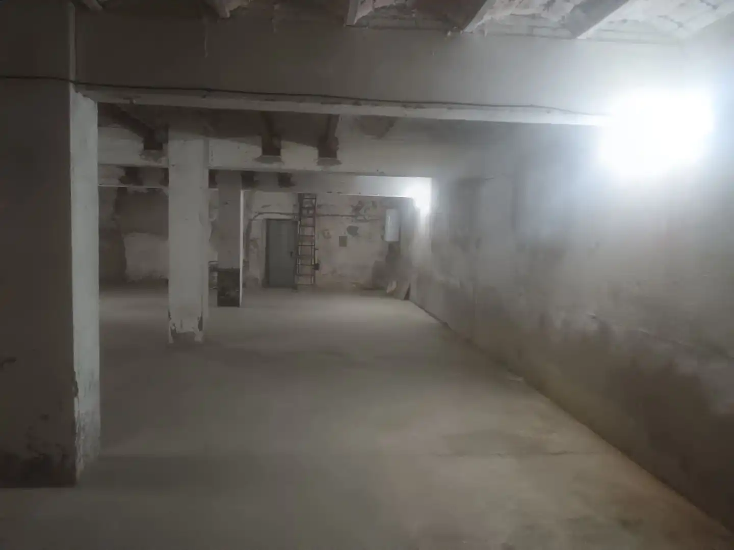 Gewerbefläche zur Miete in Veinat Sant Daniel 1, imagen 2